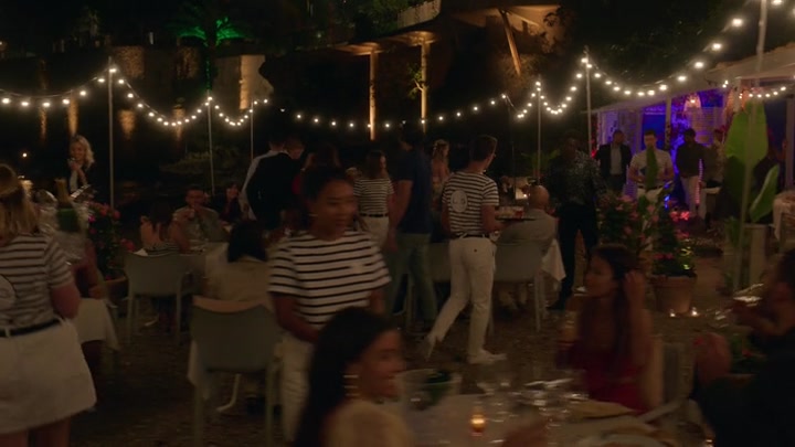 Emily_in_Paris_S02E02_WEBRip_x264-ION10_1779.jpg Emily_in_Paris_S02E02_WEBRip_x264-ION10_1779.jpg
