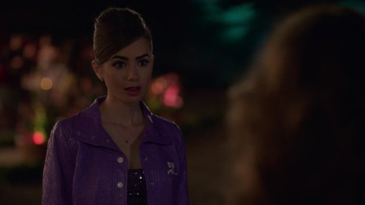 Emily_in_Paris_S02E02_WEBRip_x264-ION10_1875.jpg