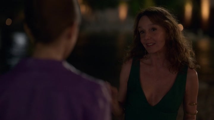 Emily_in_Paris_S02E02_WEBRip_x264-ION10_1969.jpg Emily_in_Paris_S02E02_WEBRip_x264-ION10_1969.jpg