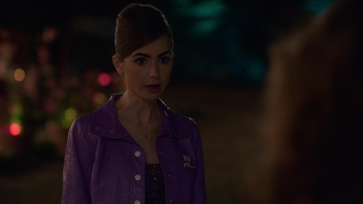 Emily_in_Paris_S02E02_WEBRip_x264-ION10_1979.jpg