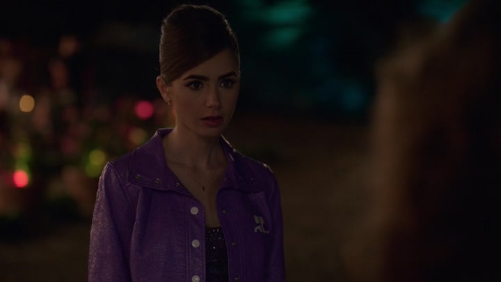 Emily_in_Paris_S02E02_WEBRip_x264-ION10_1980.jpg