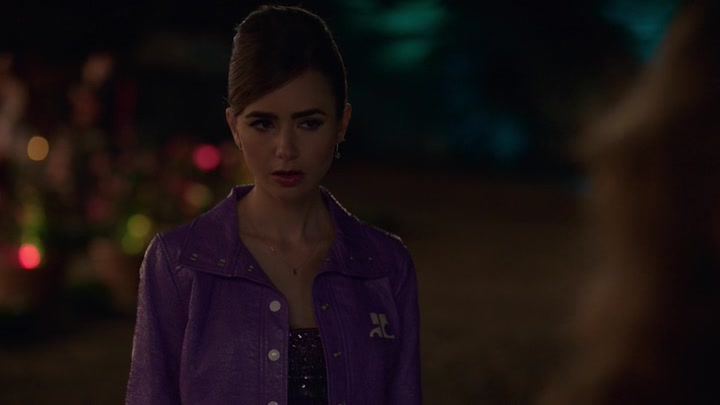 Emily_in_Paris_S02E02_WEBRip_x264-ION10_1986.jpg