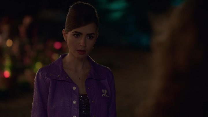 Emily_in_Paris_S02E02_WEBRip_x264-ION10_1992.jpg
