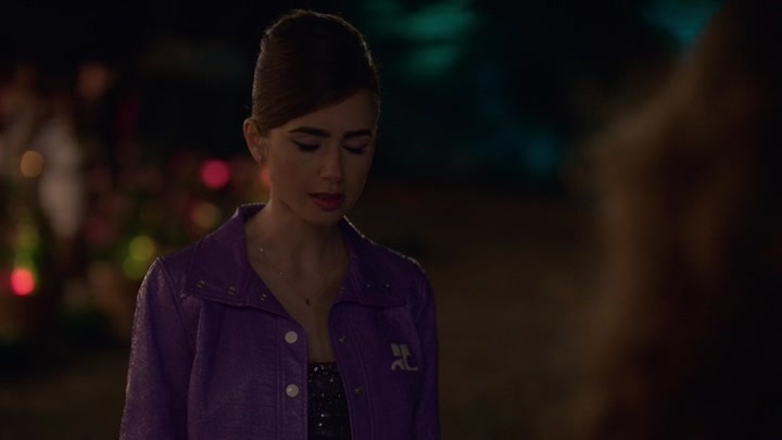 Emily_in_Paris_S02E02_WEBRip_x264-ION10_1996.jpg