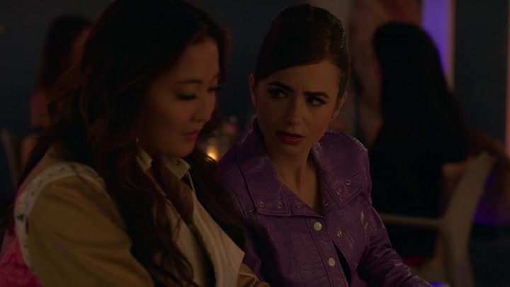 Emily_in_Paris_S02E02_WEBRip_x264-ION10_2078.jpg Emily_in_Paris_S02E02_WEBRip_x264-ION10_2078.jpg