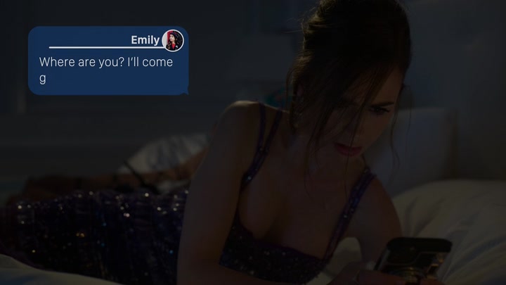 Emily_in_Paris_S02E02_WEBRip_x264-ION10_2194.jpg