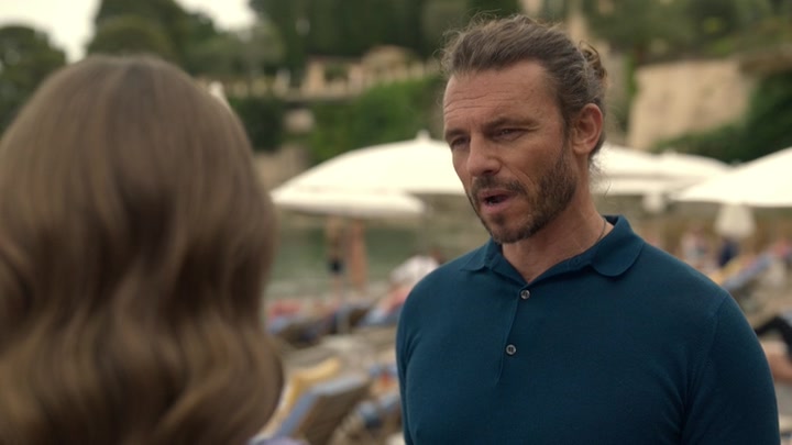 Emily_in_Paris_S02E02_WEBRip_x264-ION10_2486.jpg Emily_in_Paris_S02E02_WEBRip_x264-ION10_2486.jpg