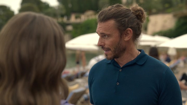 Emily_in_Paris_S02E02_WEBRip_x264-ION10_2497.jpg Emily_in_Paris_S02E02_WEBRip_x264-ION10_2497.jpg