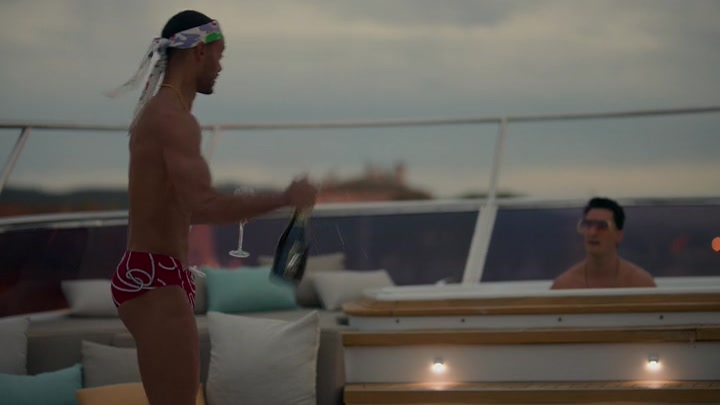 Emily_in_Paris_S02E02_WEBRip_x264-ION10_2709.jpg Emily_in_Paris_S02E02_WEBRip_x264-ION10_2709.jpg