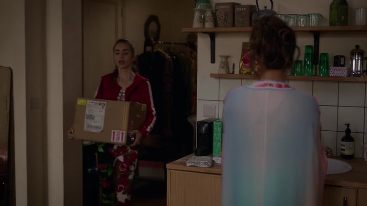 Emily_in_Paris_S02E03_WEBRip_x264-ION10_0049.jpg Emily_in_Paris_S02E03_WEBRip_x264-ION10_0049.jpg