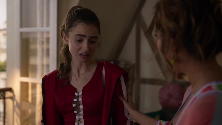 Emily_in_Paris_S02E03_WEBRip_x264-ION10_0105.jpg