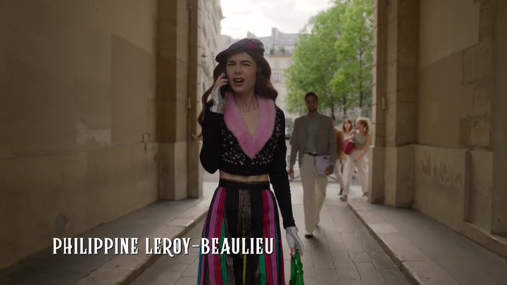 Emily_in_Paris_S02E03_WEBRip_x264-ION10_0328.jpg