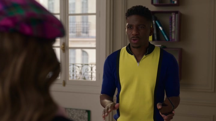 Emily_in_Paris_S02E03_WEBRip_x264-ION10_0492.jpg