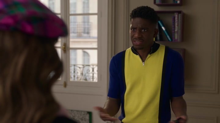 Emily_in_Paris_S02E03_WEBRip_x264-ION10_0499.jpg