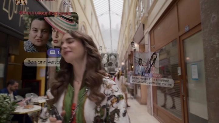 Emily_in_Paris_S02E03_WEBRip_x264-ION10_1122.jpg