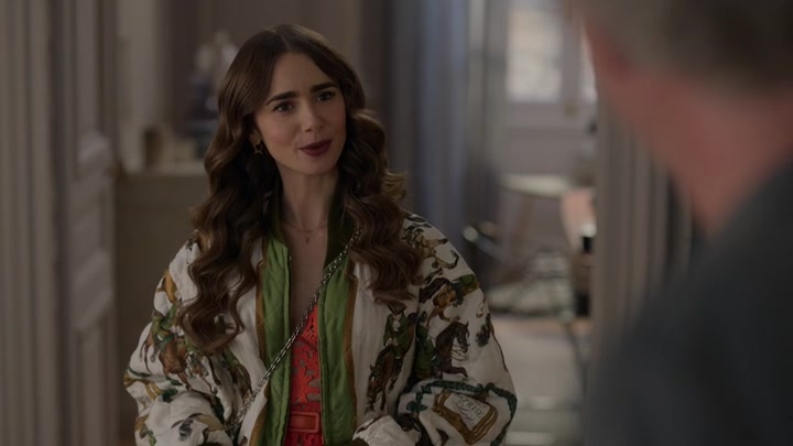 Emily_in_Paris_S02E03_WEBRip_x264-ION10_1263.jpg