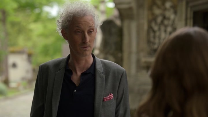 Emily_in_Paris_S02E03_WEBRip_x264-ION10_1368.jpg Emily_in_Paris_S02E03_WEBRip_x264-ION10_1368.jpg