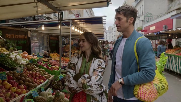 Emily_in_Paris_S02E03_WEBRip_x264-ION10_1522.jpg Emily_in_Paris_S02E03_WEBRip_x264-ION10_1522.jpg