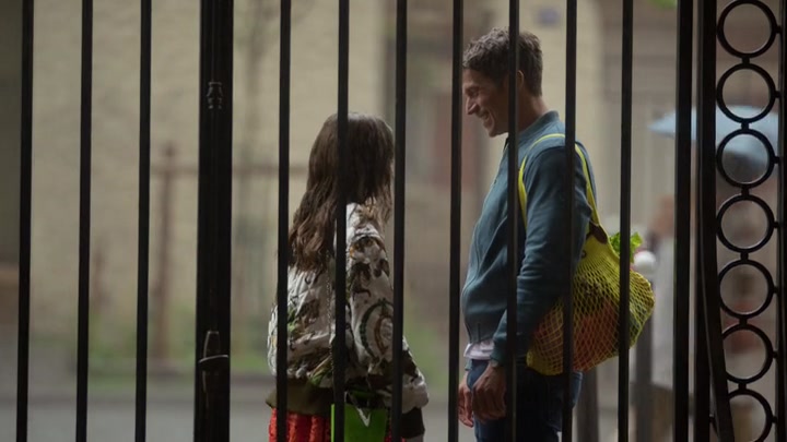 Emily_in_Paris_S02E03_WEBRip_x264-ION10_1550.jpg Emily_in_Paris_S02E03_WEBRip_x264-ION10_1550.jpg