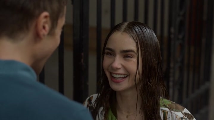Emily_in_Paris_S02E03_WEBRip_x264-ION10_1573.jpg