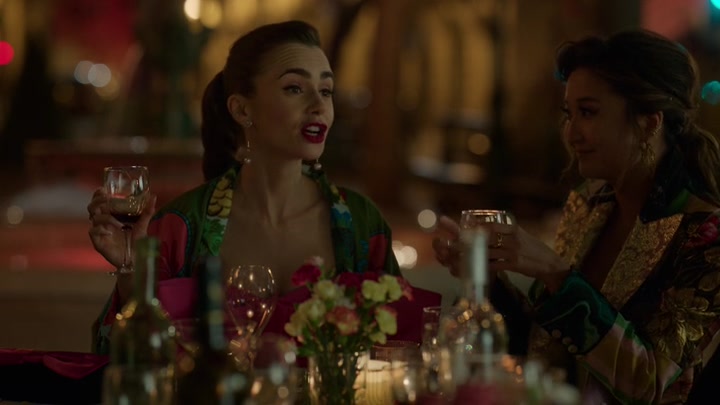 Emily_in_Paris_S02E03_WEBRip_x264-ION10_2329.jpg