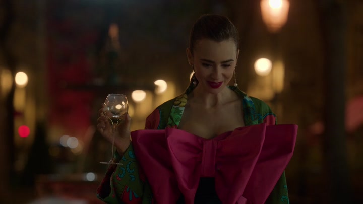 Emily_in_Paris_S02E03_WEBRip_x264-ION10_2560.jpg Emily_in_Paris_S02E03_WEBRip_x264-ION10_2560.jpg