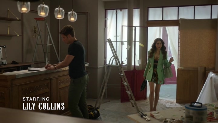 Emily_in_Paris_S02E04_WEBRip_x264-ION10_0134.jpg