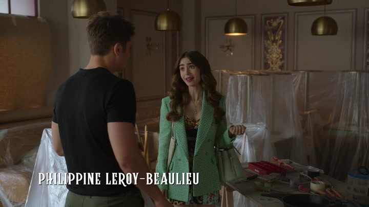 Emily_in_Paris_S02E04_WEBRip_x264-ION10_0142.jpg