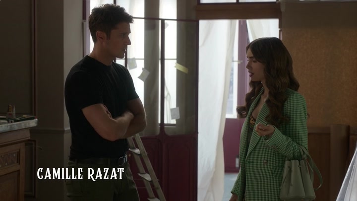 Emily_in_Paris_S02E04_WEBRip_x264-ION10_0170.jpg
