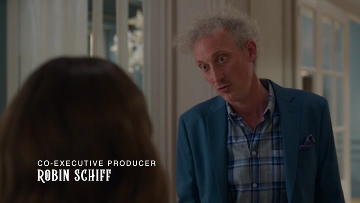 Emily_in_Paris_S02E04_WEBRip_x264-ION10_0214.jpg Emily_in_Paris_S02E04_WEBRip_x264-ION10_0214.jpg