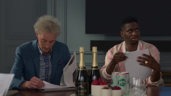 Emily_in_Paris_S02E04_WEBRip_x264-ION10_0283.jpg Emily_in_Paris_S02E04_WEBRip_x264-ION10_0283.jpg