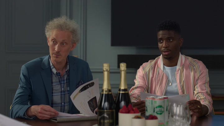 Emily_in_Paris_S02E04_WEBRip_x264-ION10_0300.jpg Emily_in_Paris_S02E04_WEBRip_x264-ION10_0300.jpg