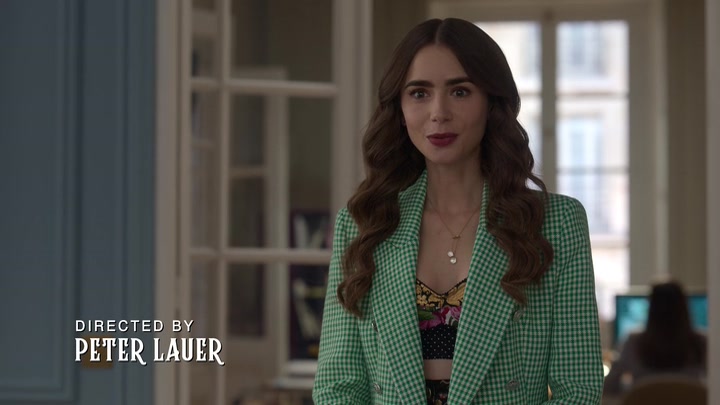 Emily_in_Paris_S02E04_WEBRip_x264-ION10_0316.jpg