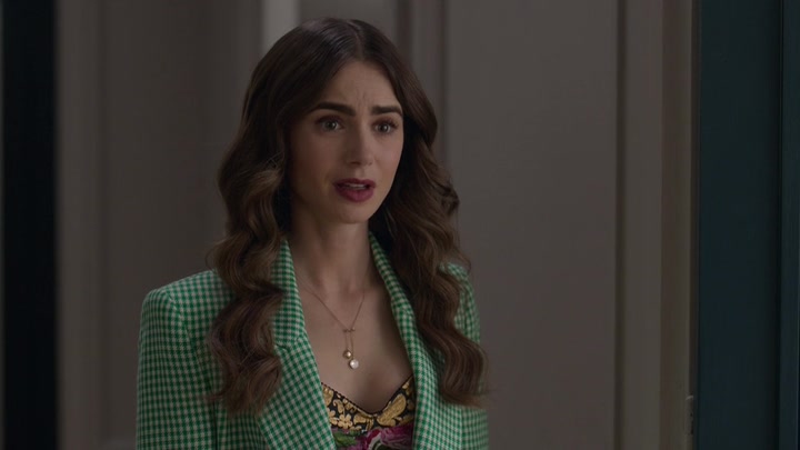 Emily_in_Paris_S02E04_WEBRip_x264-ION10_0394.jpg Emily_in_Paris_S02E04_WEBRip_x264-ION10_0394.jpg