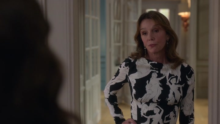 Emily_in_Paris_S02E04_WEBRip_x264-ION10_0400.jpg Emily_in_Paris_S02E04_WEBRip_x264-ION10_0400.jpg