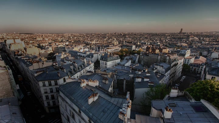 Emily_in_Paris_S02E04_WEBRip_x264-ION10_0551.jpg Emily_in_Paris_S02E04_WEBRip_x264-ION10_0551.jpg