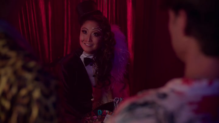 Emily_in_Paris_S02E04_WEBRip_x264-ION10_0594.jpg Emily_in_Paris_S02E04_WEBRip_x264-ION10_0594.jpg