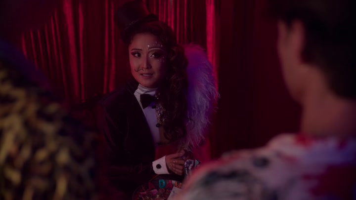 Emily_in_Paris_S02E04_WEBRip_x264-ION10_0613.jpg Emily_in_Paris_S02E04_WEBRip_x264-ION10_0613.jpg