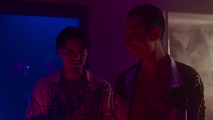 Emily_in_Paris_S02E04_WEBRip_x264-ION10_0659.jpg Emily_in_Paris_S02E04_WEBRip_x264-ION10_0659.jpg