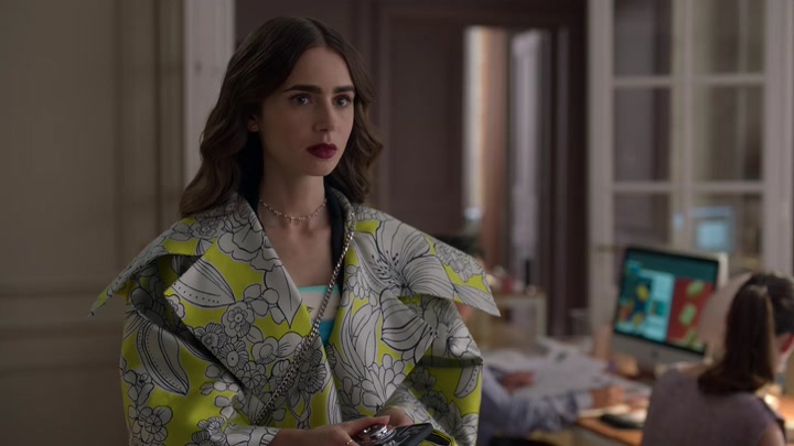 Emily_in_Paris_S02E04_WEBRip_x264-ION10_0703.jpg Emily_in_Paris_S02E04_WEBRip_x264-ION10_0703.jpg