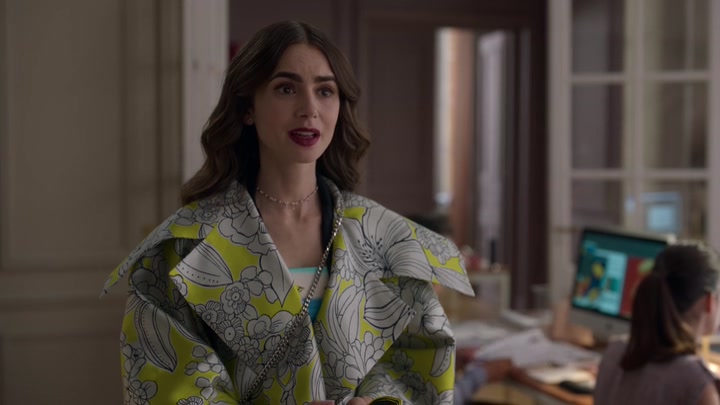 Emily_in_Paris_S02E04_WEBRip_x264-ION10_0731.jpg