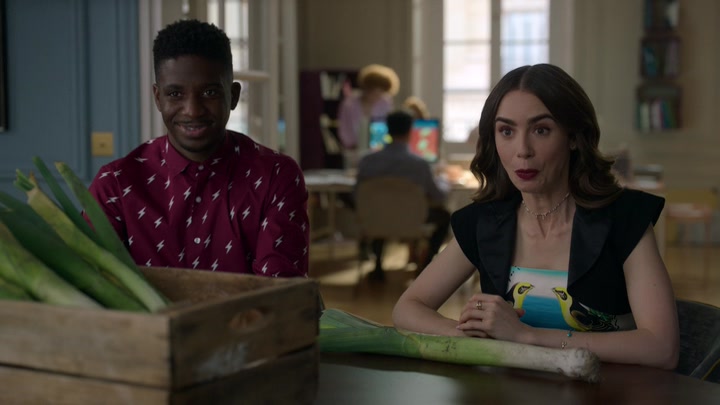 Emily_in_Paris_S02E04_WEBRip_x264-ION10_0860.jpg Emily_in_Paris_S02E04_WEBRip_x264-ION10_0860.jpg