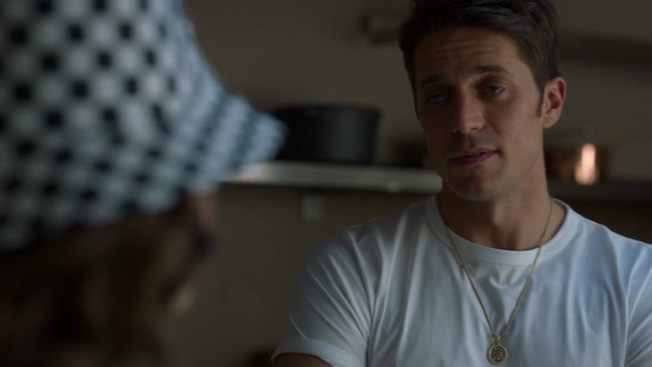 Emily_in_Paris_S02E04_WEBRip_x264-ION10_1145.jpg Emily_in_Paris_S02E04_WEBRip_x264-ION10_1145.jpg