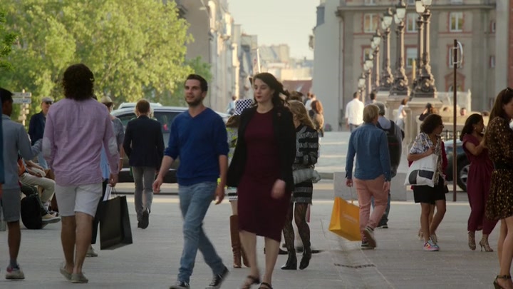 Emily_in_Paris_S02E04_WEBRip_x264-ION10_1208.jpg Emily_in_Paris_S02E04_WEBRip_x264-ION10_1208.jpg
