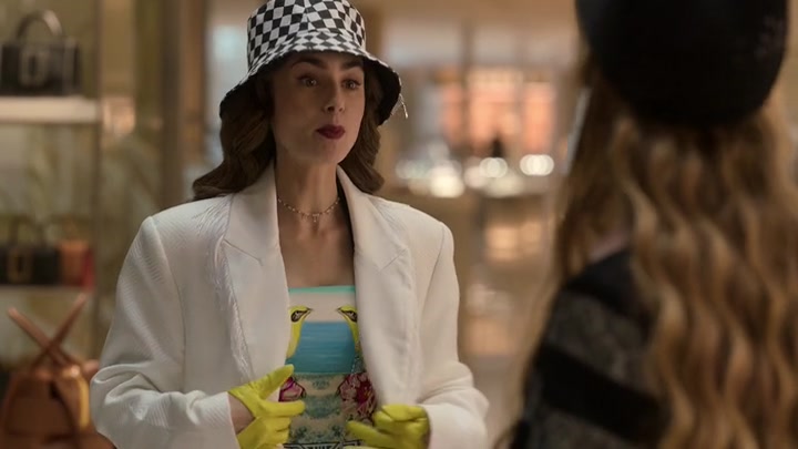 Emily_in_Paris_S02E04_WEBRip_x264-ION10_1302.jpg Emily_in_Paris_S02E04_WEBRip_x264-ION10_1302.jpg