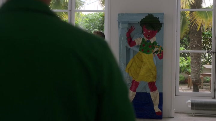 Emily_in_Paris_S02E04_WEBRip_x264-ION10_1443.jpg