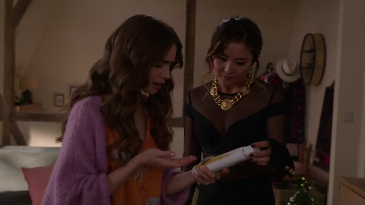 Emily_in_Paris_S02E04_WEBRip_x264-ION10_1855.jpg Emily_in_Paris_S02E04_WEBRip_x264-ION10_1855.jpg