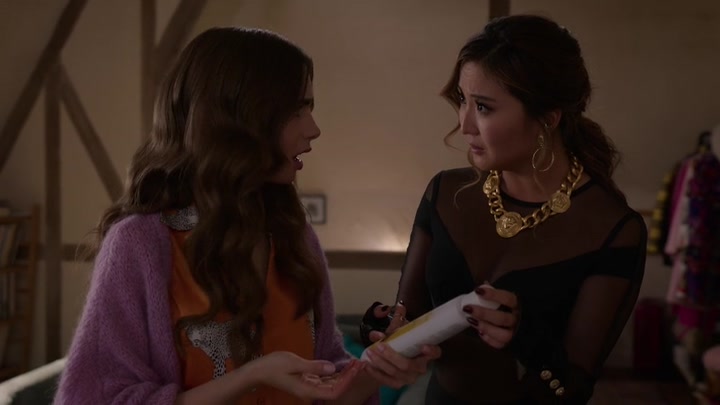 Emily_in_Paris_S02E04_WEBRip_x264-ION10_1861.jpg Emily_in_Paris_S02E04_WEBRip_x264-ION10_1861.jpg