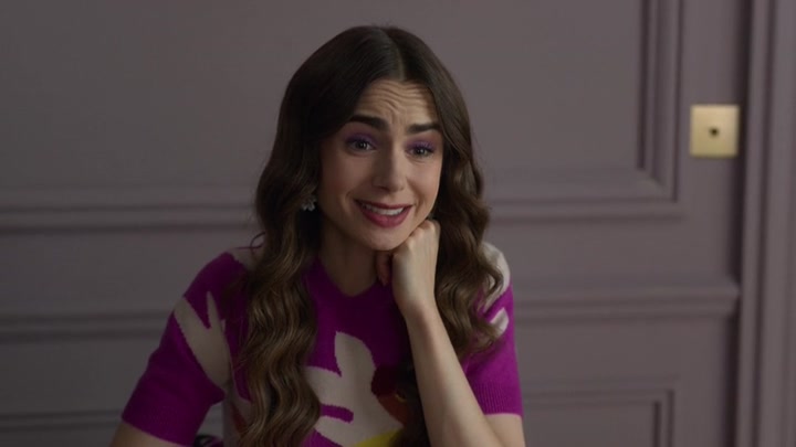 Emily_in_Paris_S02E04_WEBRip_x264-ION10_1943.jpg