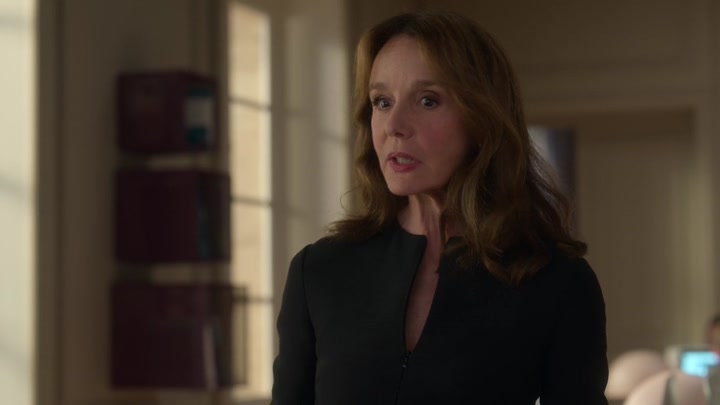 Emily_in_Paris_S02E04_WEBRip_x264-ION10_1986.jpg Emily_in_Paris_S02E04_WEBRip_x264-ION10_1986.jpg